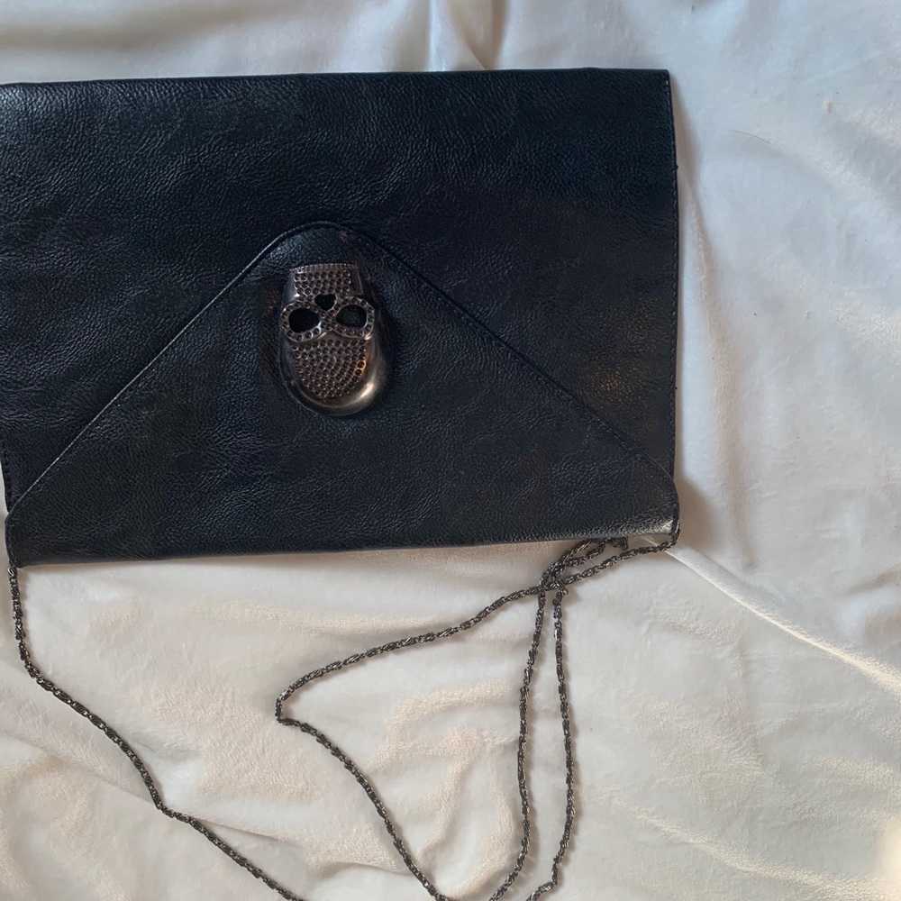 Cross body purse